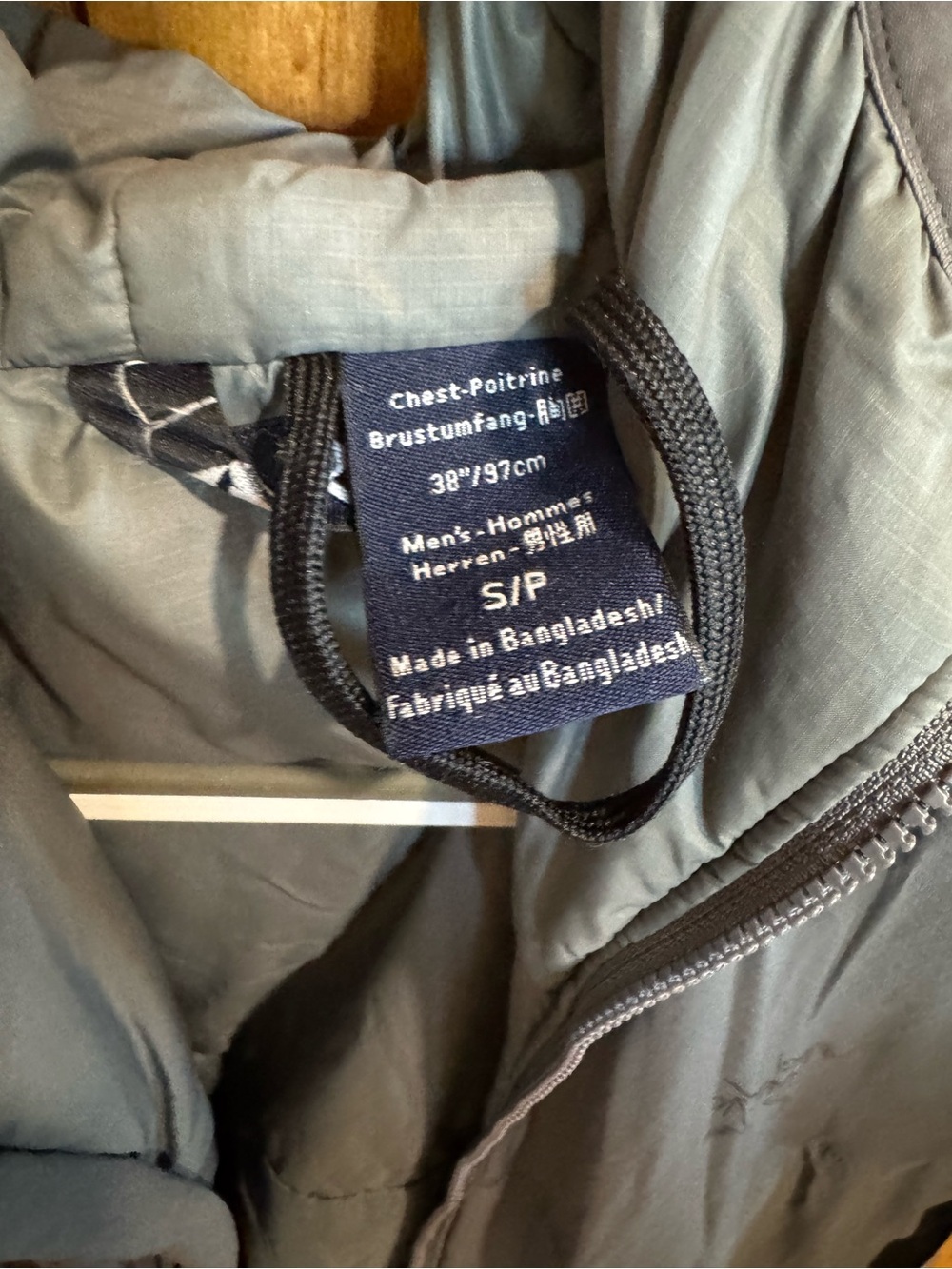Arc’teryx Jacket - Picture 3 of 8